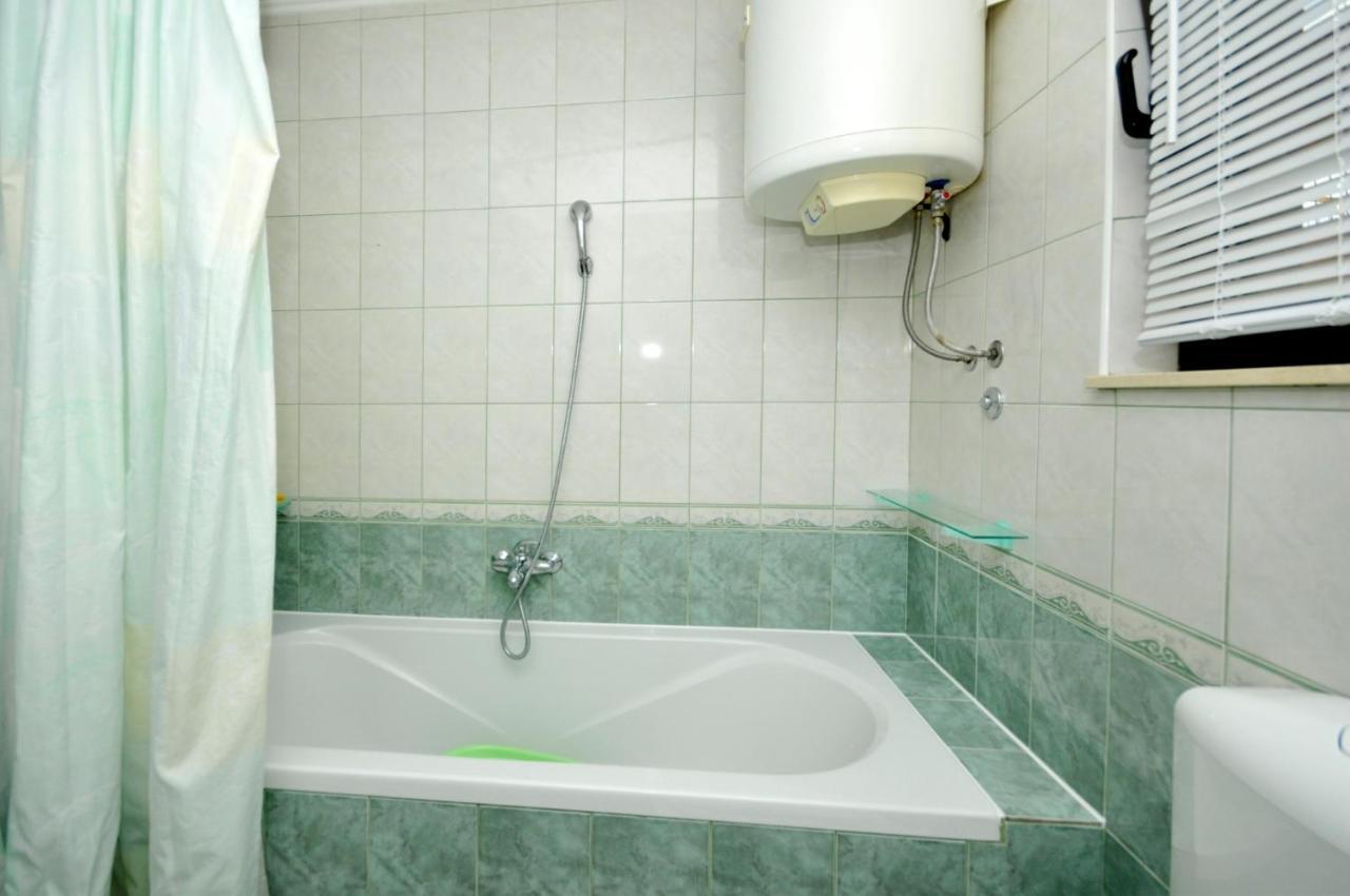Roso Apartment With Sea View Trogir Ngoại thất bức ảnh