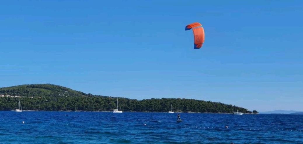 Roso Apartment With Sea View Trogir Ngoại thất bức ảnh