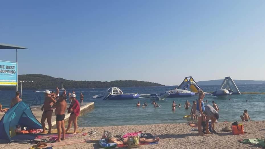 Roso Apartment With Sea View Trogir Ngoại thất bức ảnh
